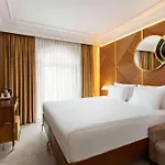 Wyndham Old Hotel *