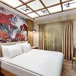 Wyndham Old Hotel *